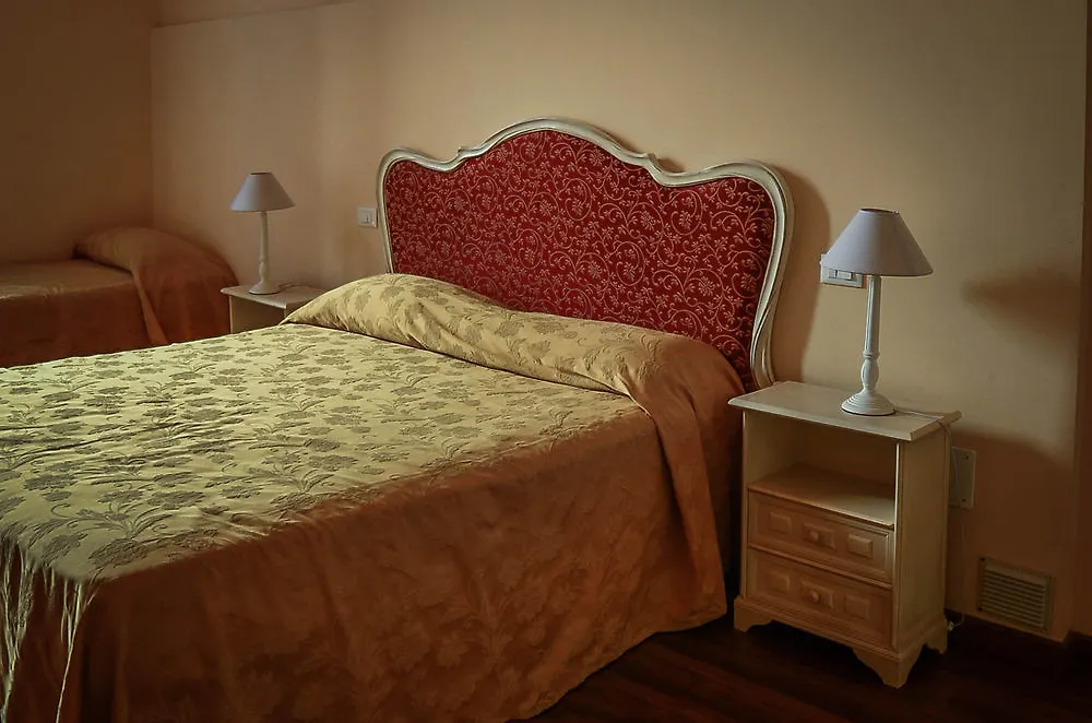Hotel Galileo Pisa 0*,  Italy